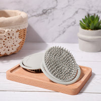 Haakaa Silicone Shampoo Brush