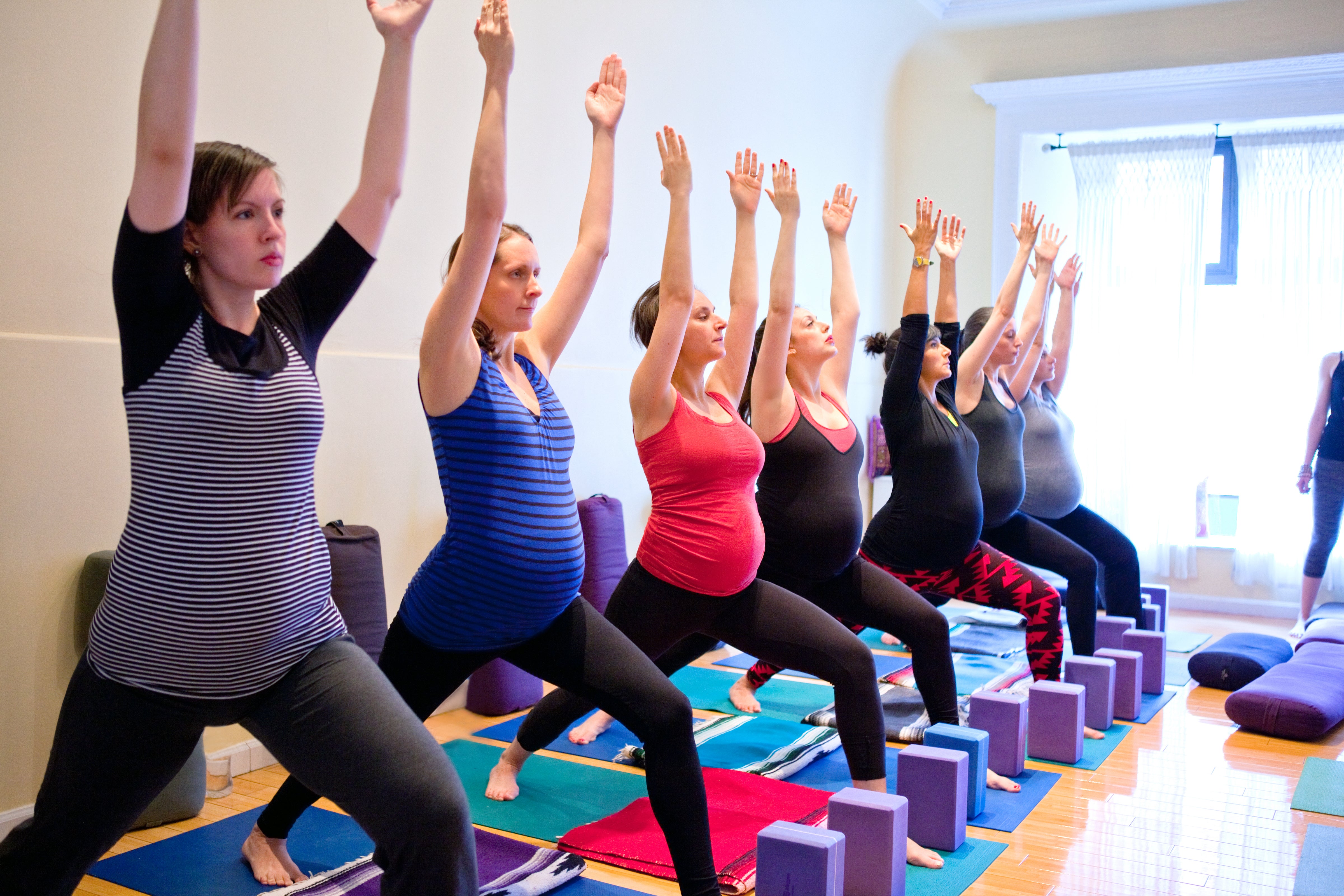 Northern Virginia Yoga: 4 Awesome Prenatal Yoga Programs To Stay Fit